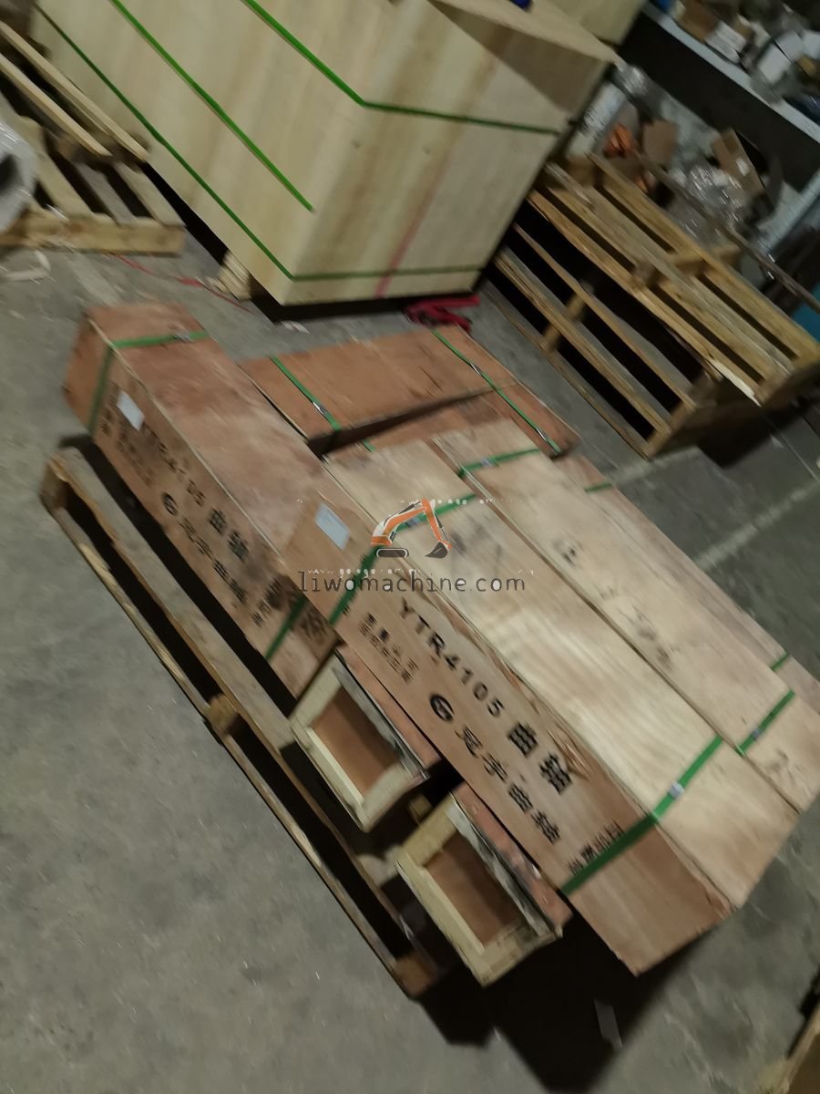 XCMG SP111773 曲轴 - Professional Construction Machinery Parts