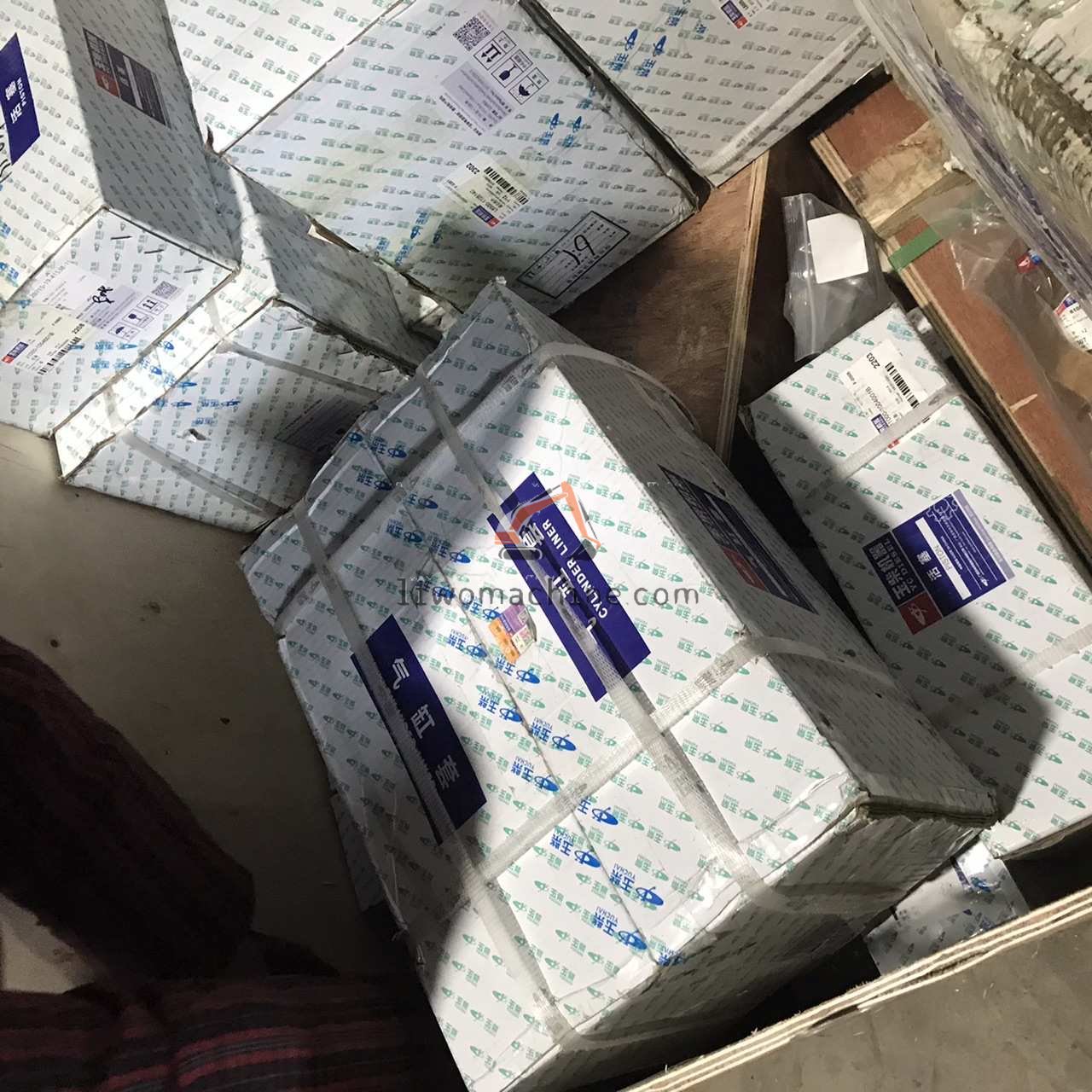 XCMG SP115339 SLEEVE; CYLINDER*6 - Professional Construction Machinery Parts