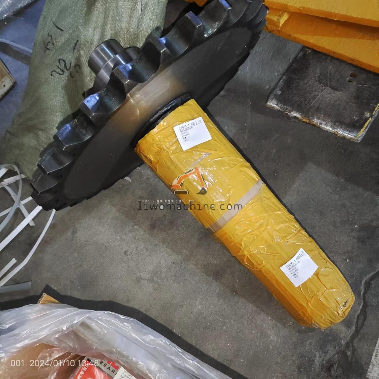 XCMG SP122263 链轮与轴组件(长轴) - Professional Construction Machinery Parts
