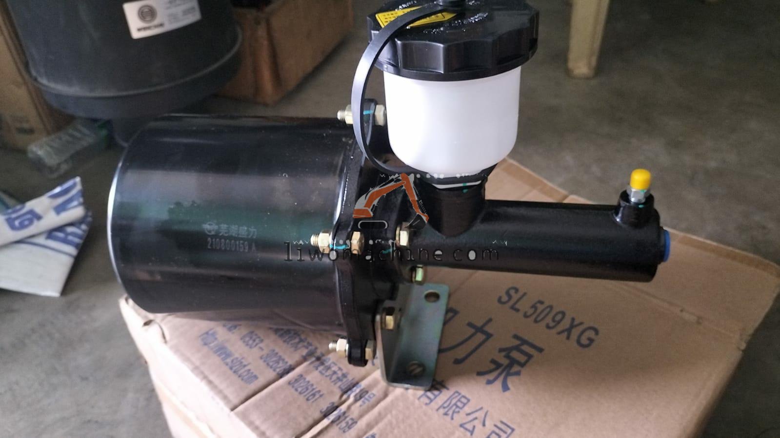 XCMG W-18-00216 加力器总成|SL509CLE-3510002 - Professional Construction Machinery Parts