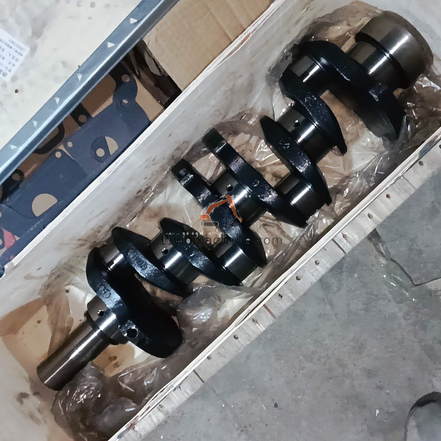 XCMG YTR4105.040301-53 CRANKSHAFT - Professional Construction Machinery Parts