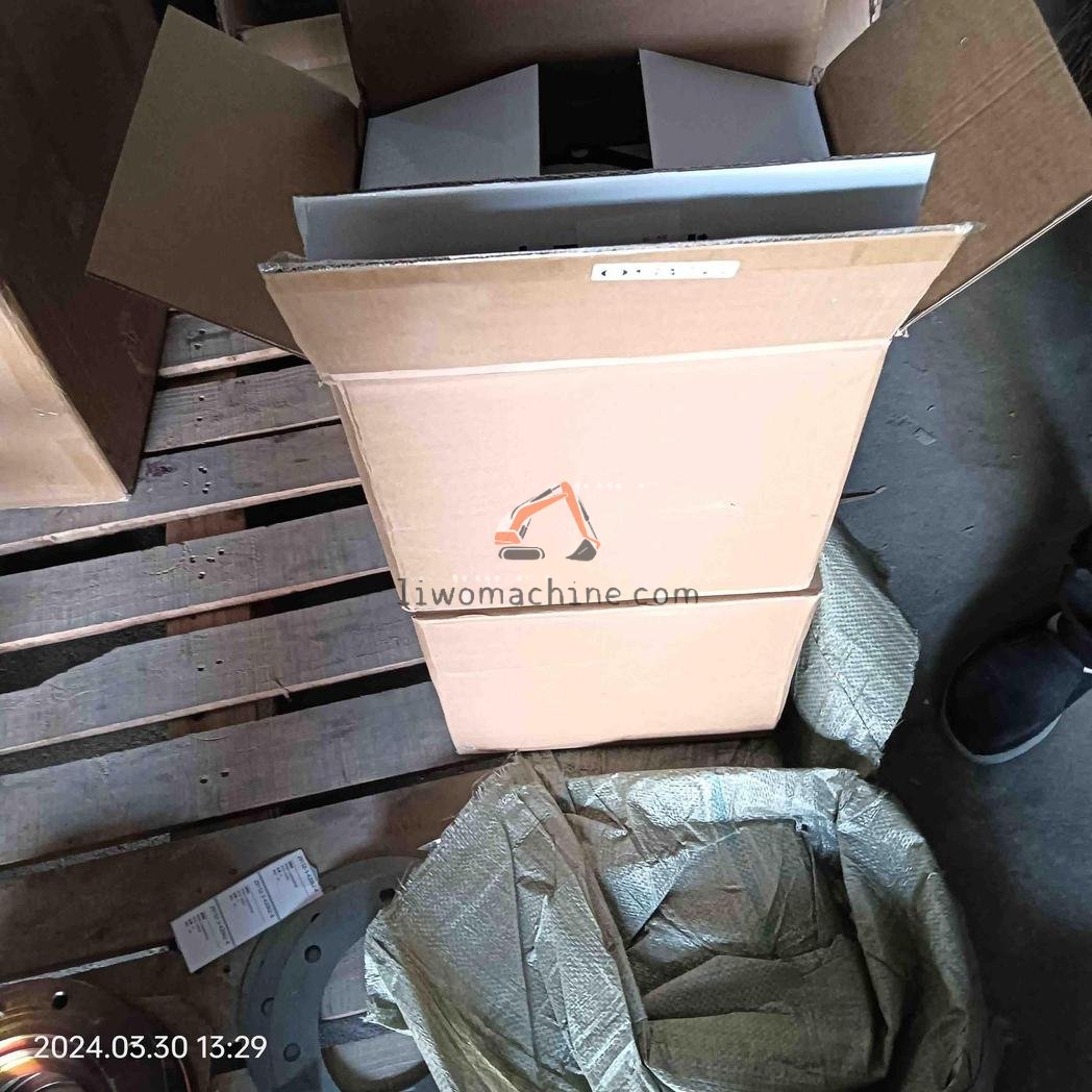XCMG ZJ4110000406020 水泵 - Professional Construction Machinery Parts