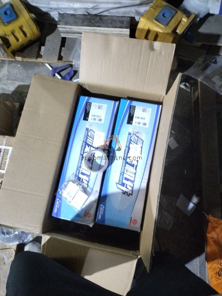 XCMG ZJ4110000406032 前排气歧管 - Professional Construction Machinery Parts