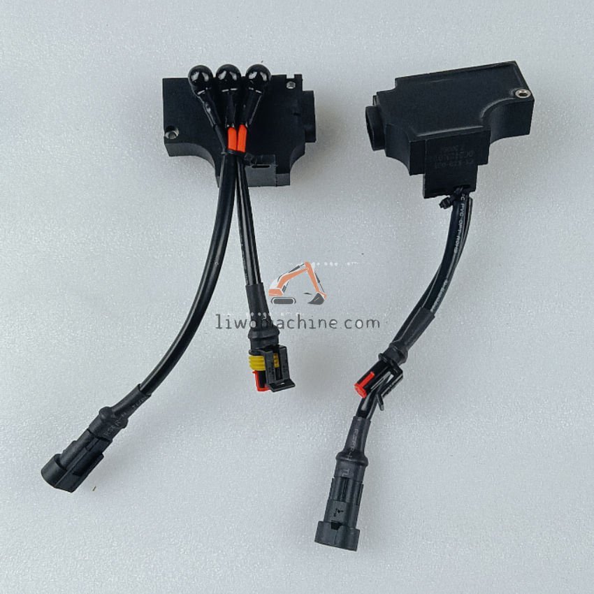 XCMG ZJ4110001939071 电动输油泵控制器 - Professional Construction Machinery Parts