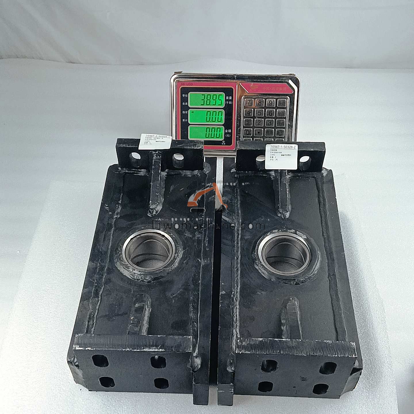 XCMG ZJ4120001008 车架支架 - Professional Construction Machinery Parts